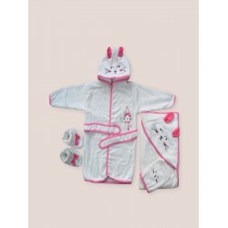0-6 Ay Kedicik Nakışlı Bornozlu 5li Kız Bebek Havlu Silgi Takımı