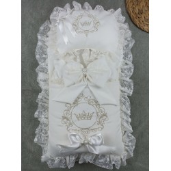 Yenidoğan Antalya Taç Nakışlı Kundaklı Trilüks Unisex 3lü Alt Açma Seti