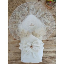 Yenidoğan Sahra Taç Nakışlı Plazma Taşlı Güpürlü Fiyonklu Duvaklı Trilüks Kundak Bebek Battaniyesi