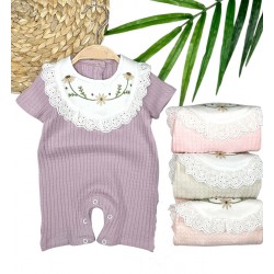 3-6-9-12 Ay Bebe Yaka Çiçek Nakışlı Pamuklu Petek Penye Yazlık Kız Bebek Tulumu 3-6-9-12 Ay Bebe Yaka Çiçek Nakışlı Pamuklu Petek Penye Yazlık Kız Bebek Tulumu