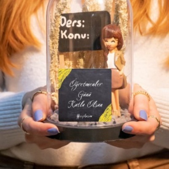 Fanus Teraryum Öğretmene Hediye