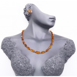 Kehribar Yetişkin Kolye Karamel Yassı Gümüş Kapamalı Kehribar Yetişkin Kolye Karamel Yassı Gümüş Kapamalı