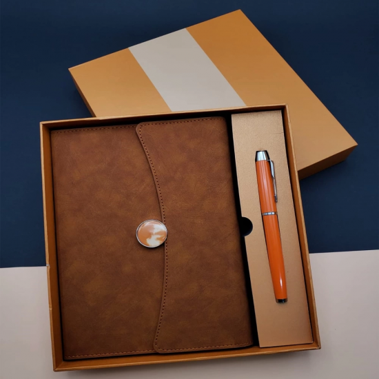 Özel Tasarım Defter Kalem Seti Özel Tasarım Defter Kalem Seti